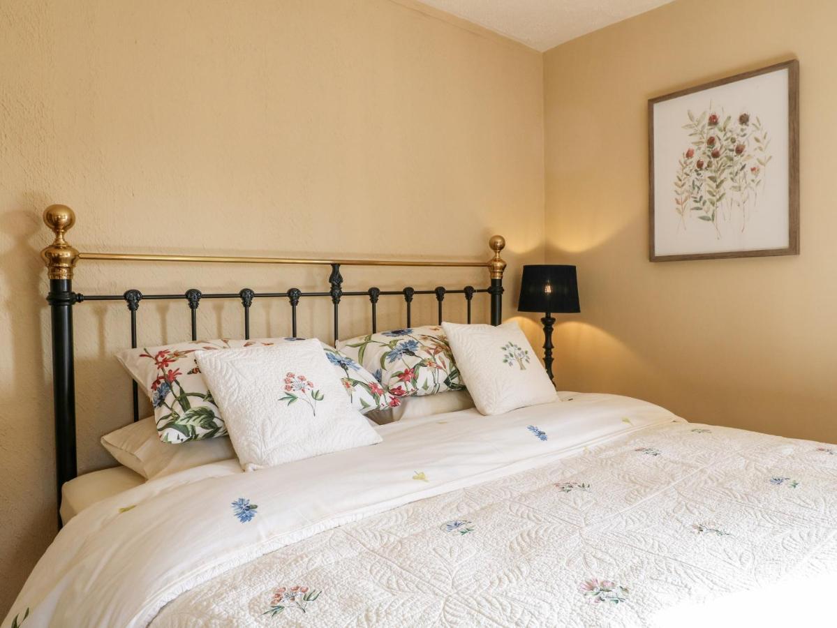 Bluebell Cottage Рагли Экстерьер фото