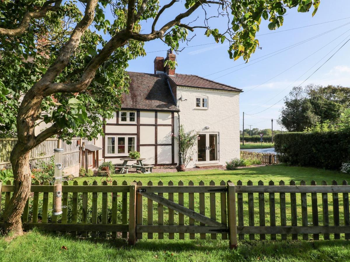 Bluebell Cottage Рагли Экстерьер фото